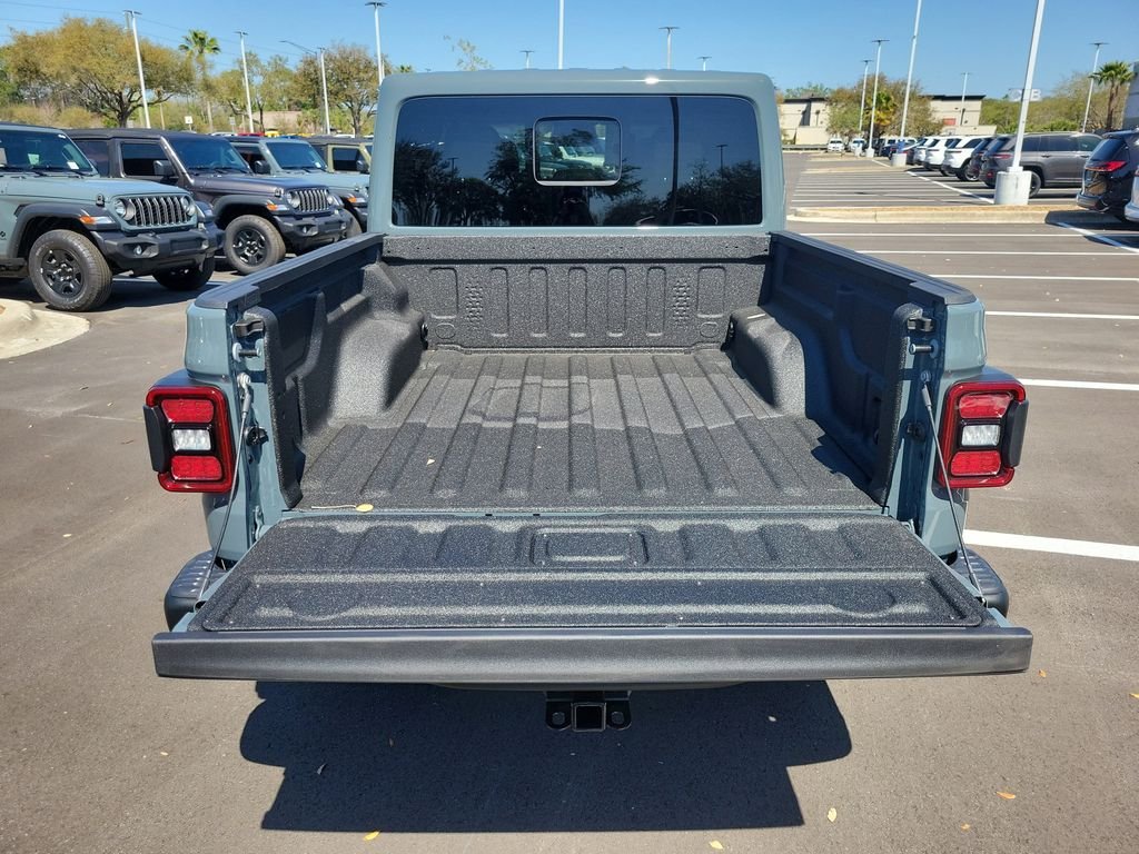 New 2026 Anvil Clear-Coat Exterior Paint Jeep Rubicon X image 7