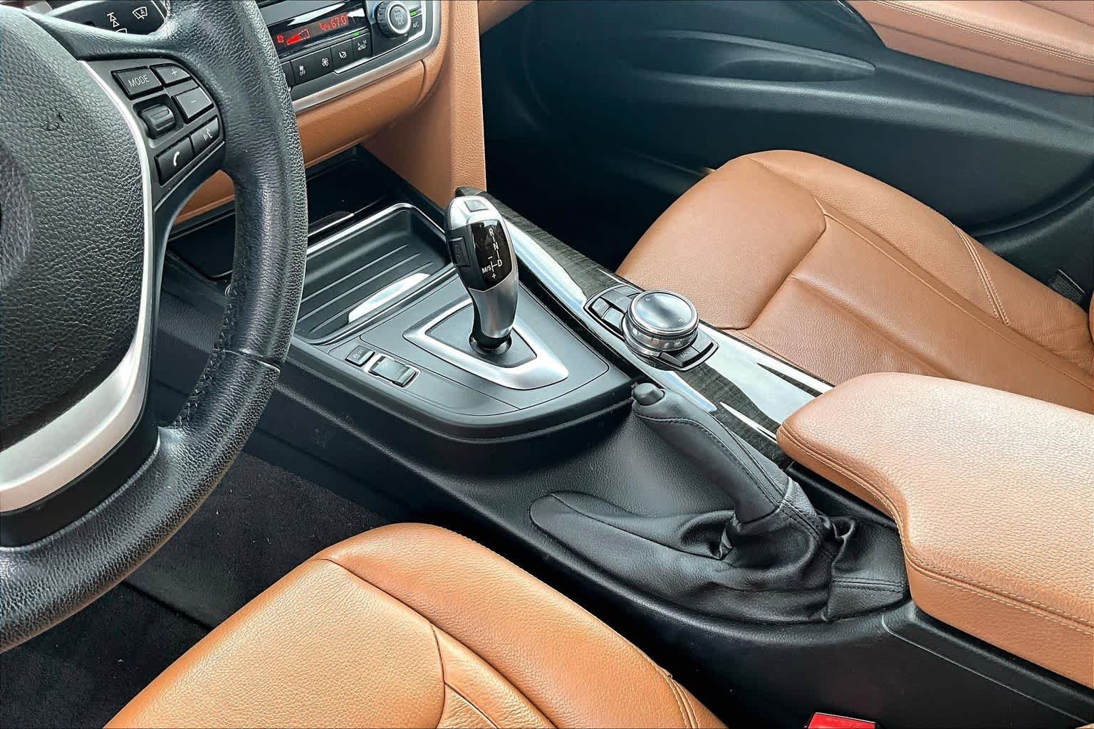Used 2014 Black Sapphire Metallic BMW 335i image 16