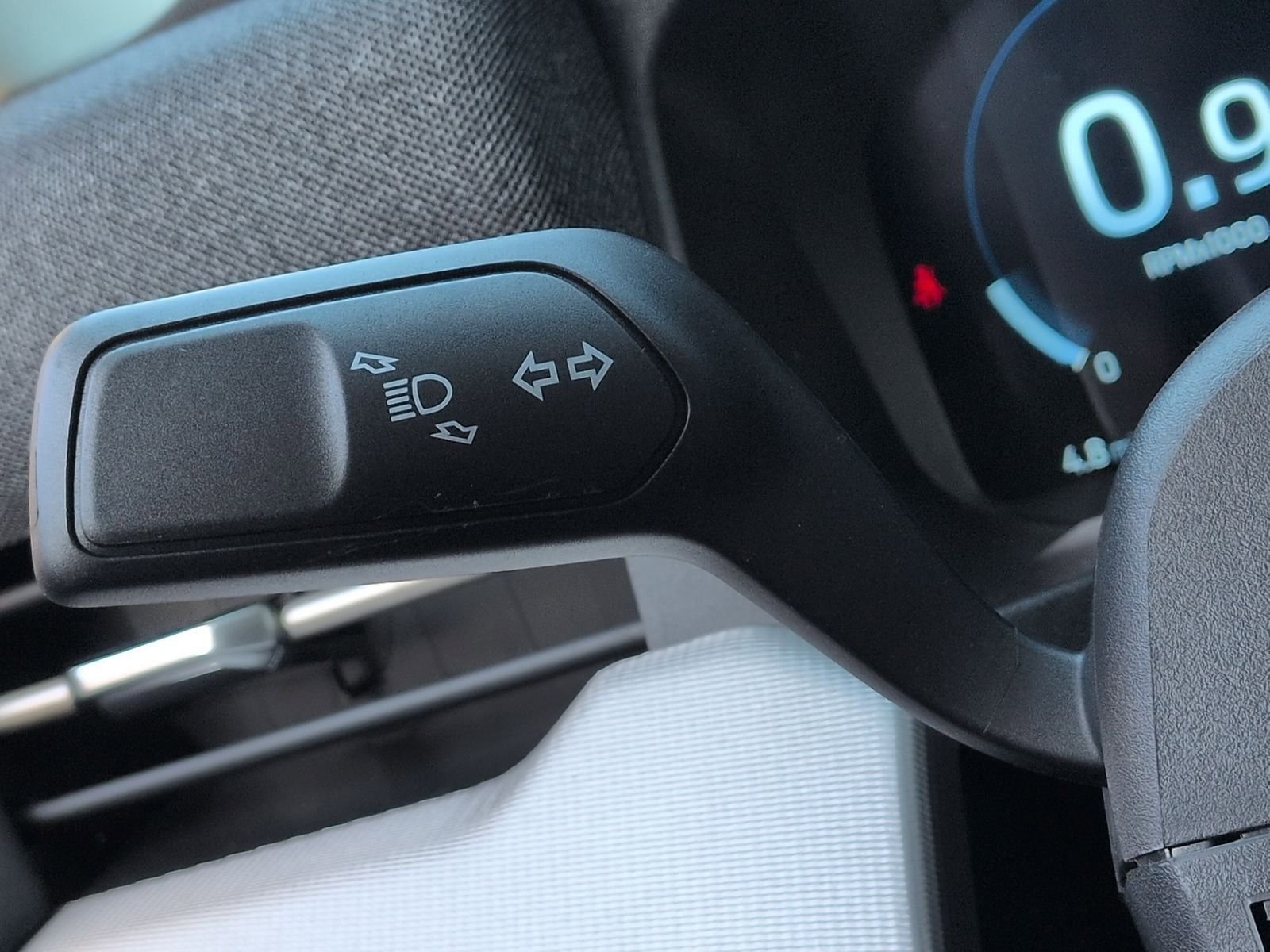 2026 Ford Explorer Active - Photo 27