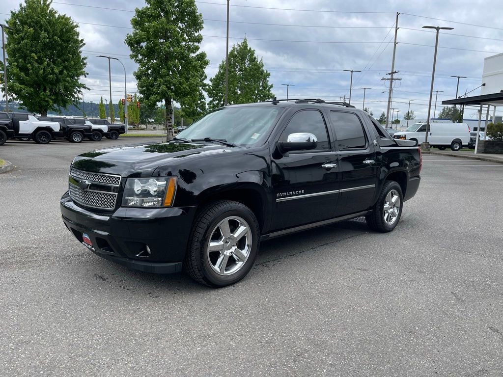 2013 Chevrolet Avalanche 2WD Avalanche LTZ's photo