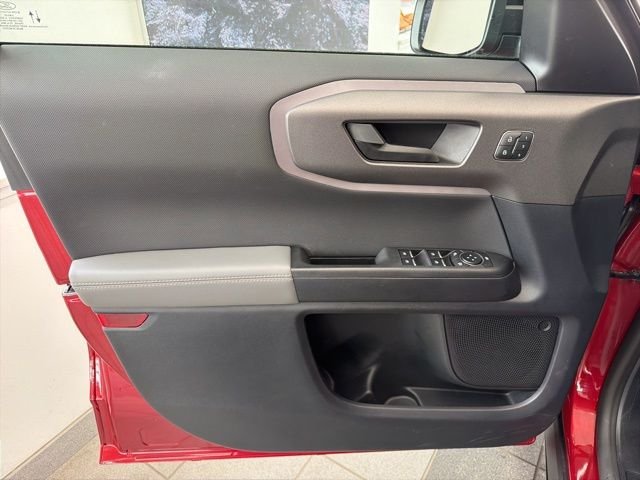 Used 2025 Red Ford Badlands image 15
