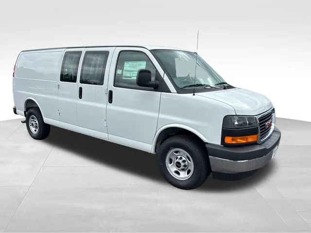 New 2026 Summit White GMC Work Van image 7