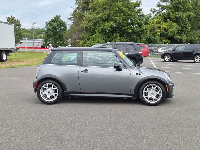 Used 2004  MINI  image 14