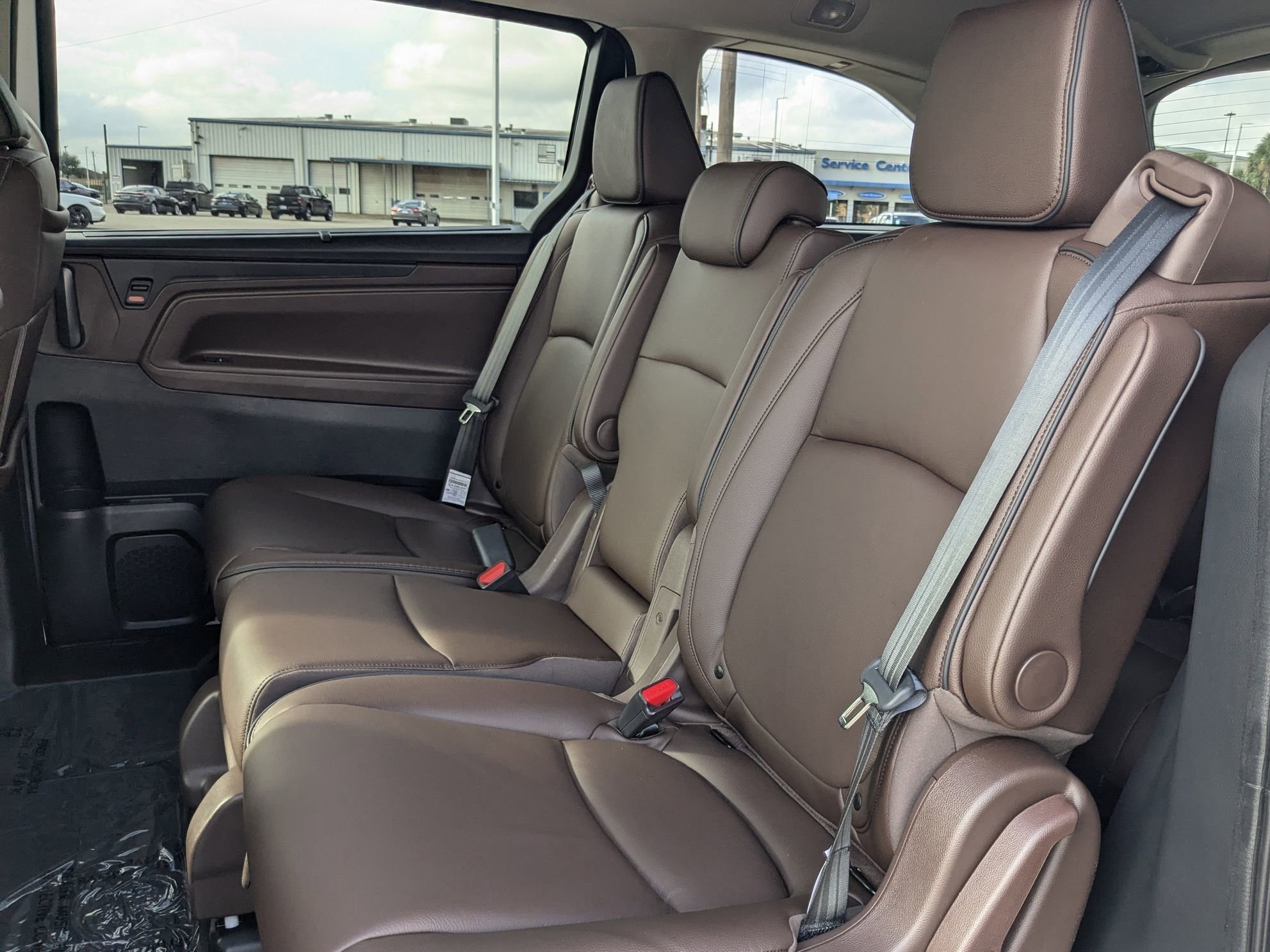 New 2026 Platinum White Pearl Honda Touring image 22