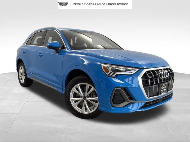 2023 Audi Q3 Premium