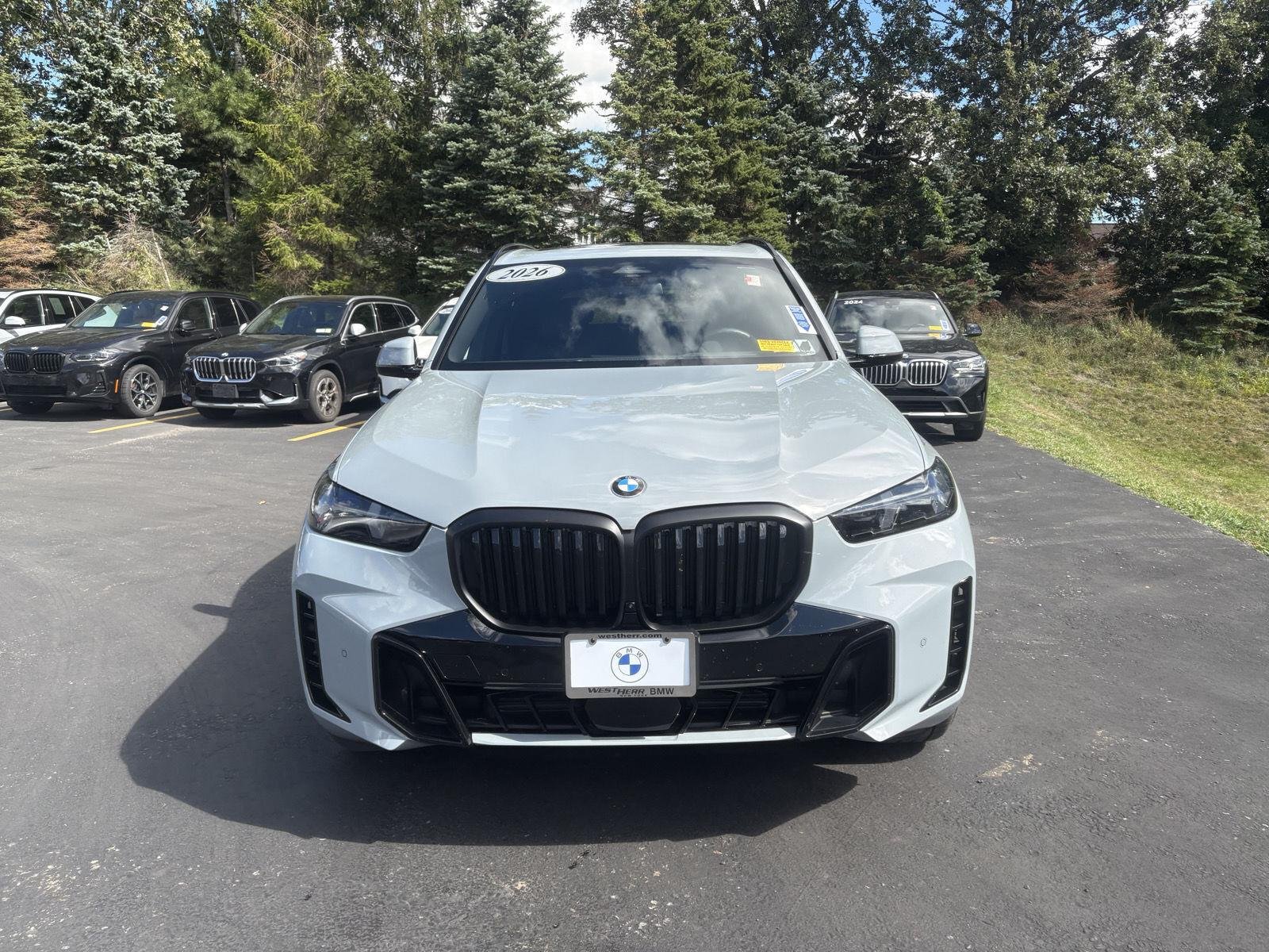 New 2026 Brooklyn Grey Metallic BMW xDrive40i image 2