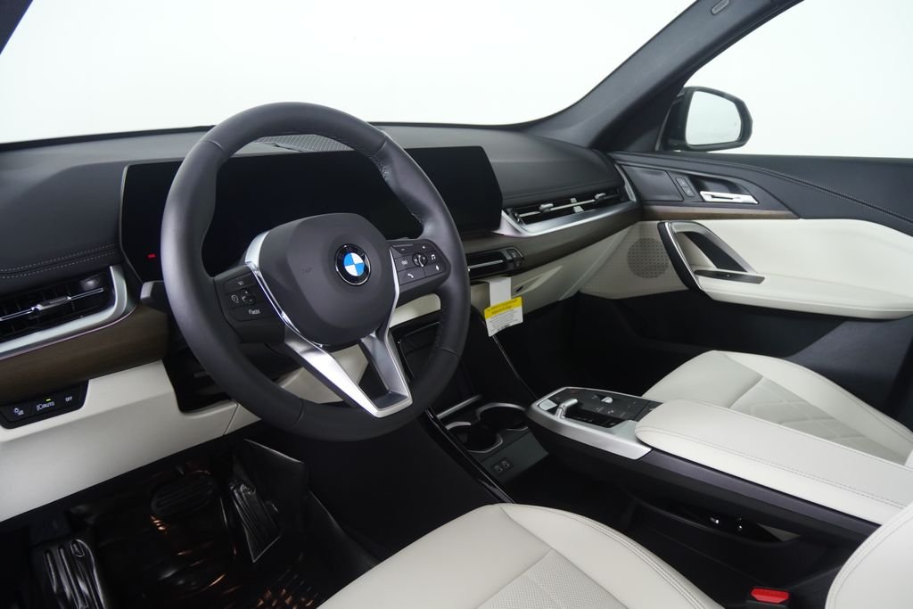 New 2027 Jet Black BMW xDrive28i image 12