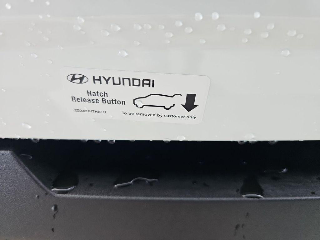 New 2026 White Hyundai Blue image 32