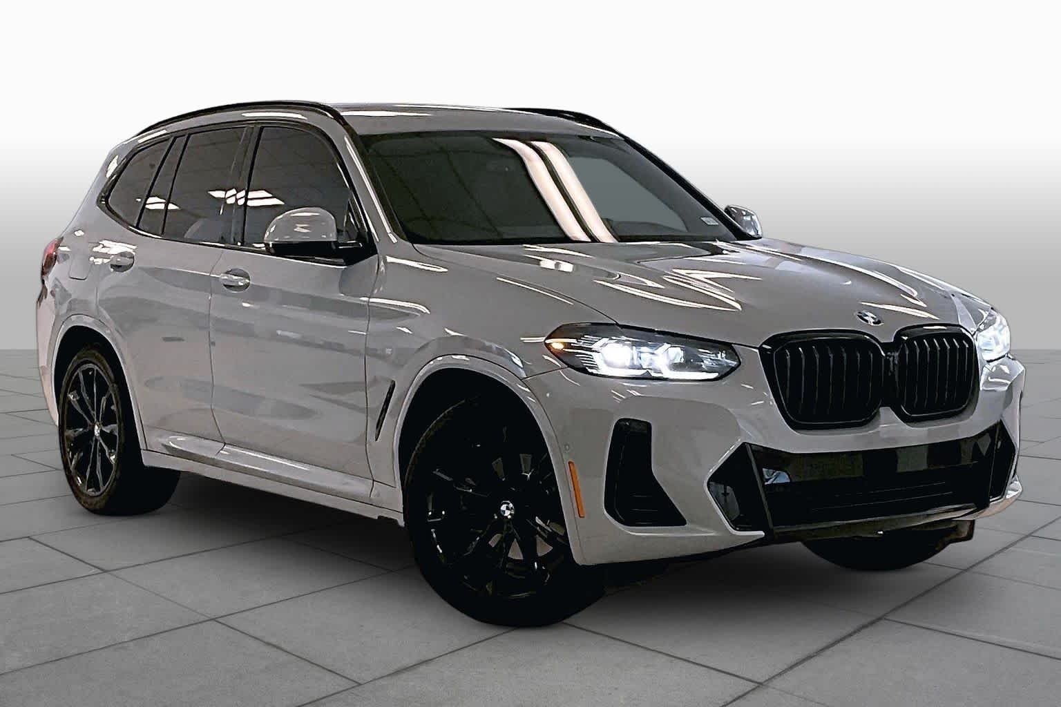 Used 2023 Brooklyn Grey Metallic BMW sDrive30i image 2
