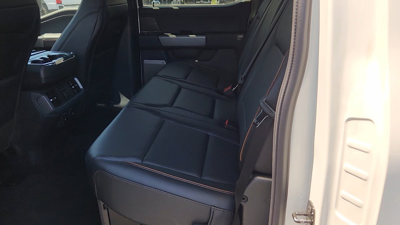 2025 Ford F-150 Lariat - Photo 24