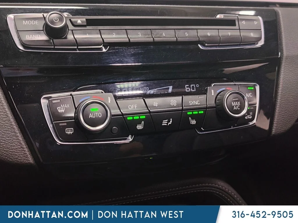 Used 2019 Gray BMW xDrive28i image 10