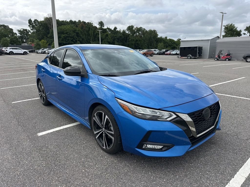 2022 Nissan Sentra SR CVT's photo