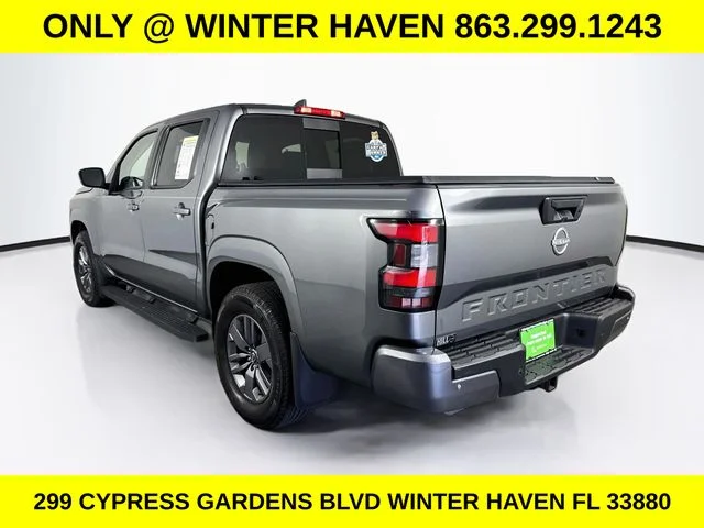 Used 2025 Gray Nissan SV image 5