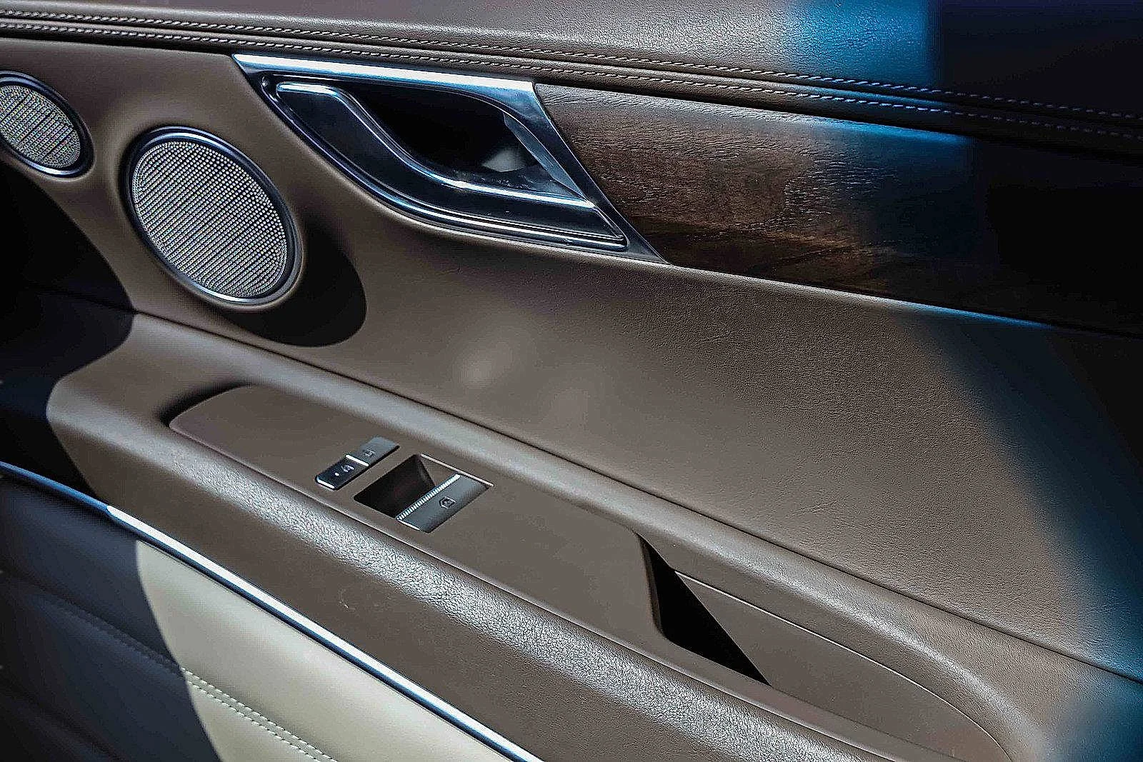 2023 GENESIS GV80 Standard - Photo 17