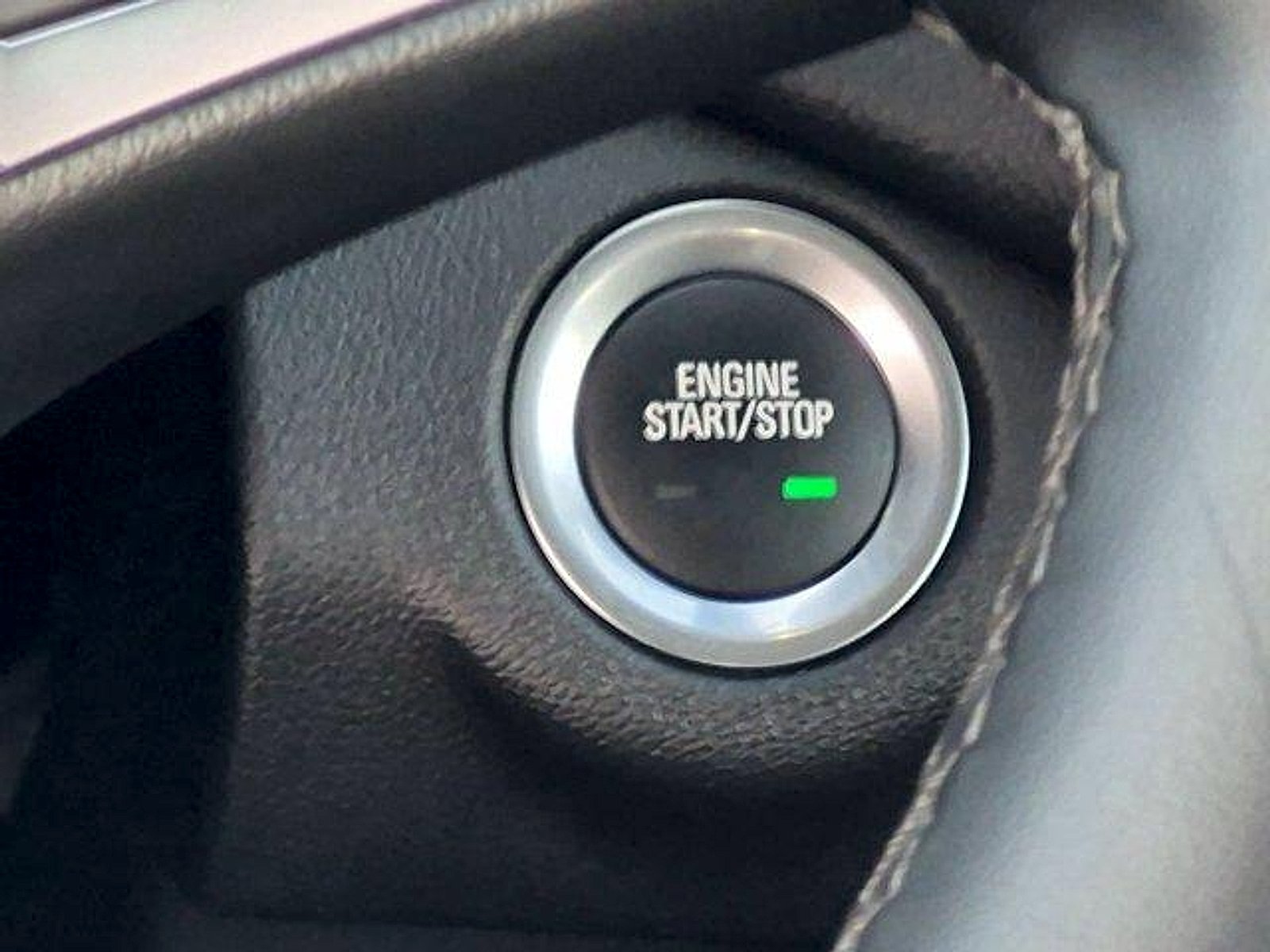 2024 Chevrolet Equinox LT - Photo 16