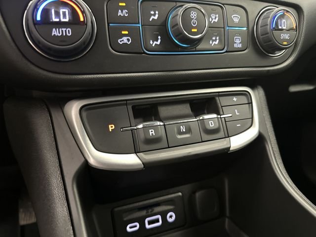 Used 2023 Blue GMC SLT image 23
