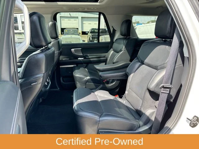 Used 2025 White Ford Platinum image 18