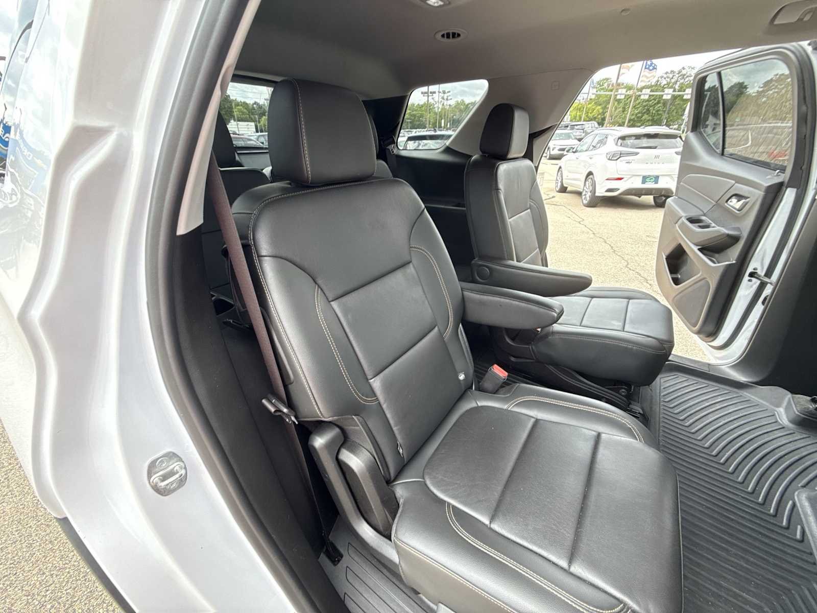 Certified Used 2019 SUMMIT WHITE Chevrolet LT Leather image 25