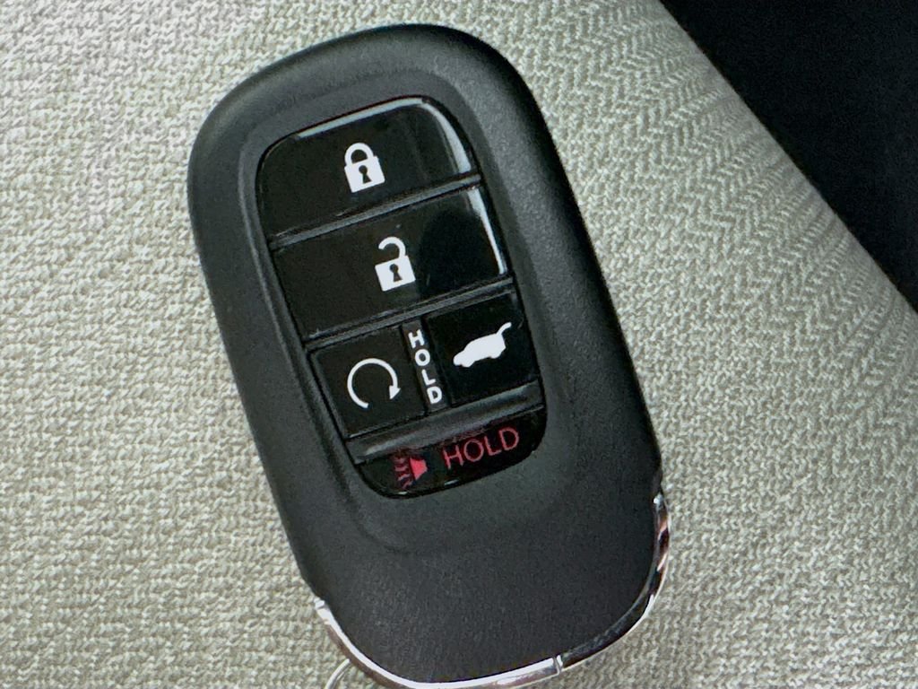 New 2026 Platinum White Pearl Honda LX image 35