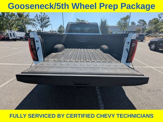 Used 2025 White GMC Pro image 18