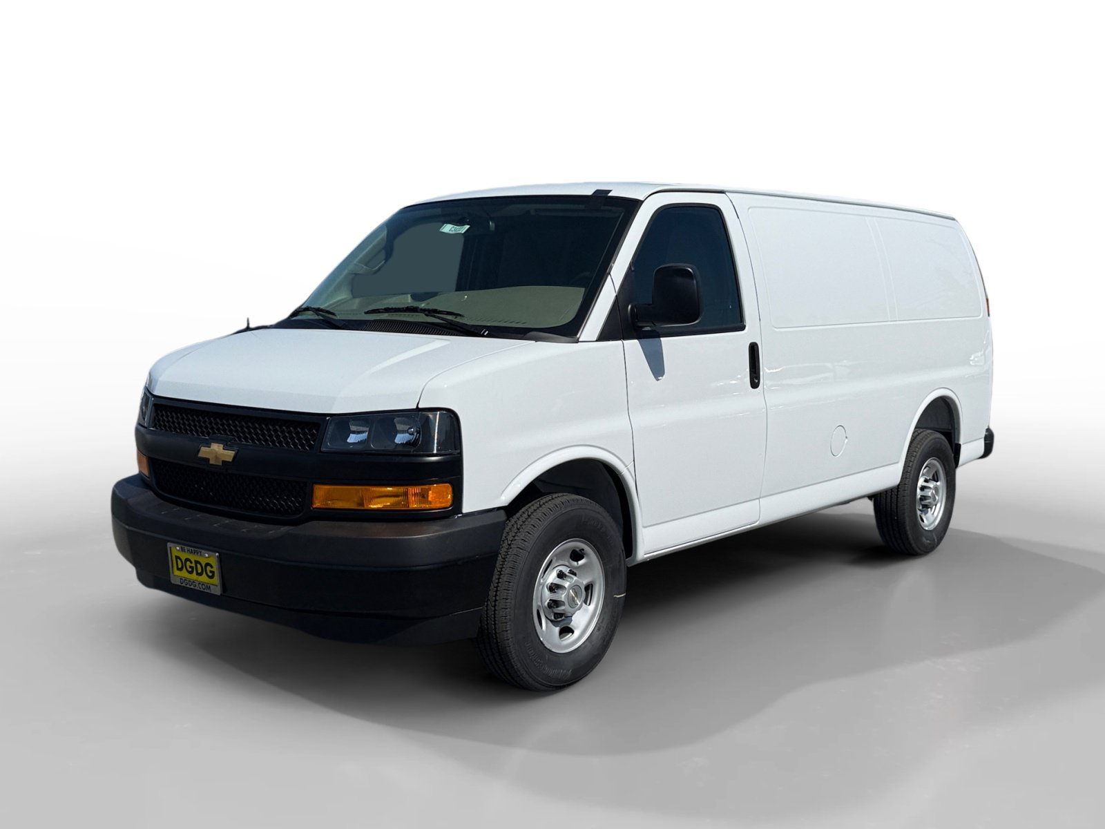 2026 Chevrolet Express 2500 Work Van HD's photo