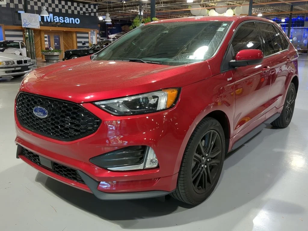 2024 Ford Edge ST-Line AWD's photo