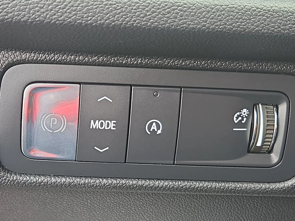 Used 2024 Red Chevrolet LT image 51