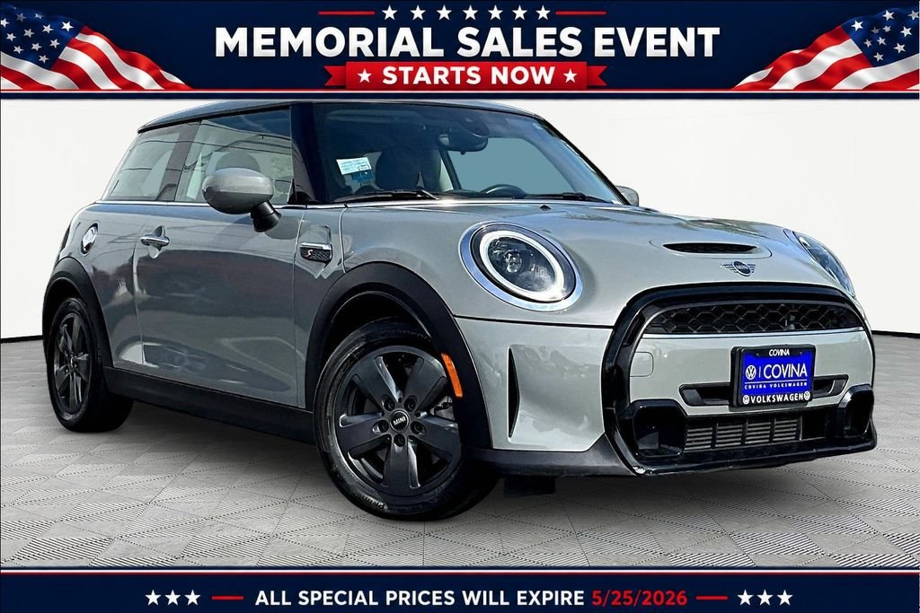 2022 MINI Hardtop Cooper S's photo