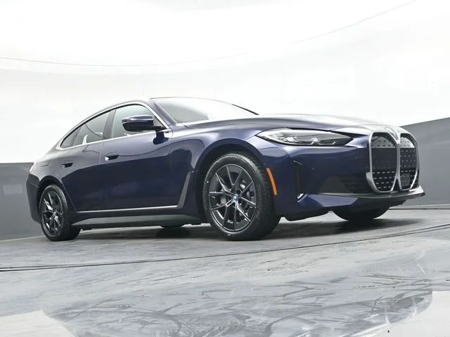 Used 2023 Blue BMW eDrive35 image 37