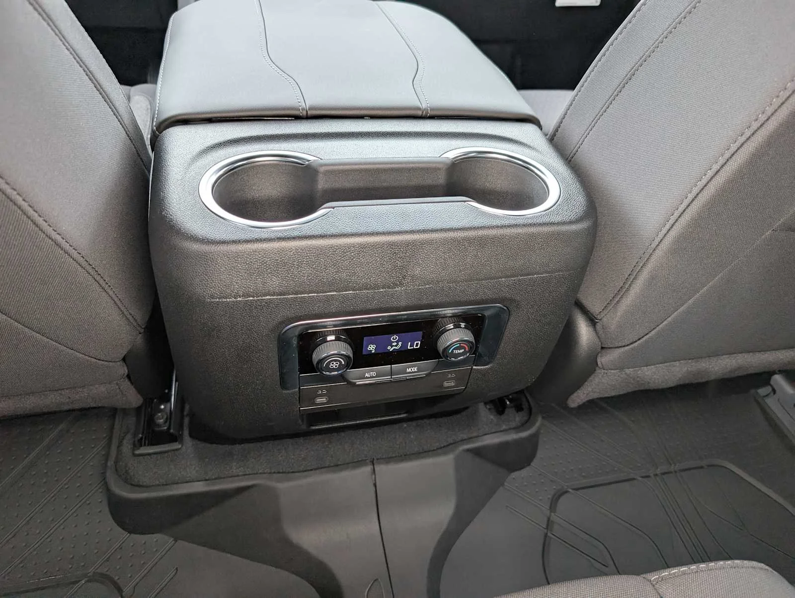 2026 Chevrolet Tahoe LS - Photo 16
