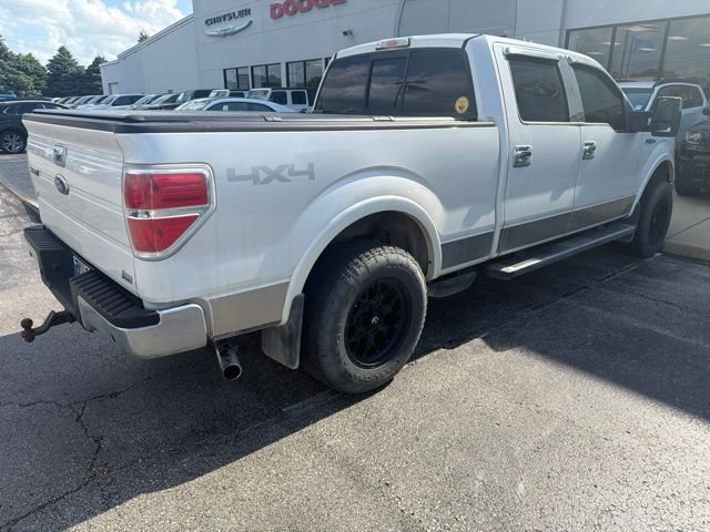 Used 2010 White Ford Lariat image 7