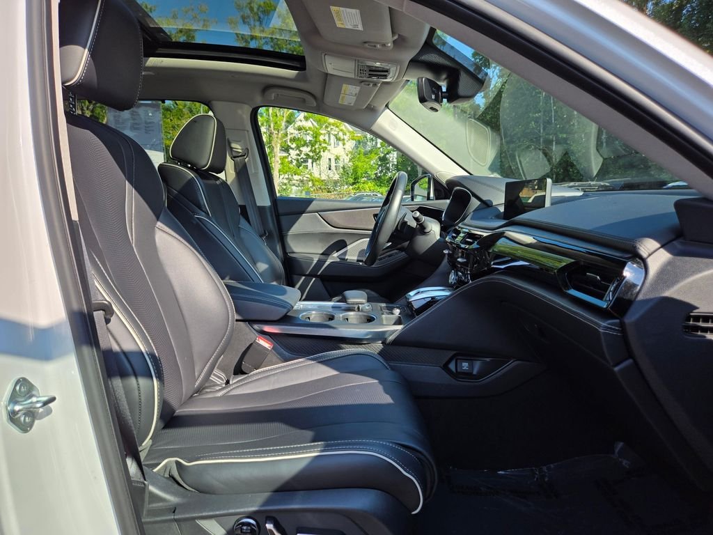 Used 2024 White Acura Advance image 11