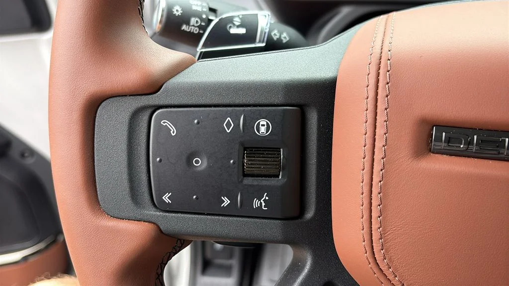 Certified Used 2026 Gray Land Rover OCTA image 14