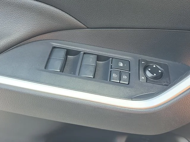 Used 2025 Midnight Black Metallic Toyota LE image 26