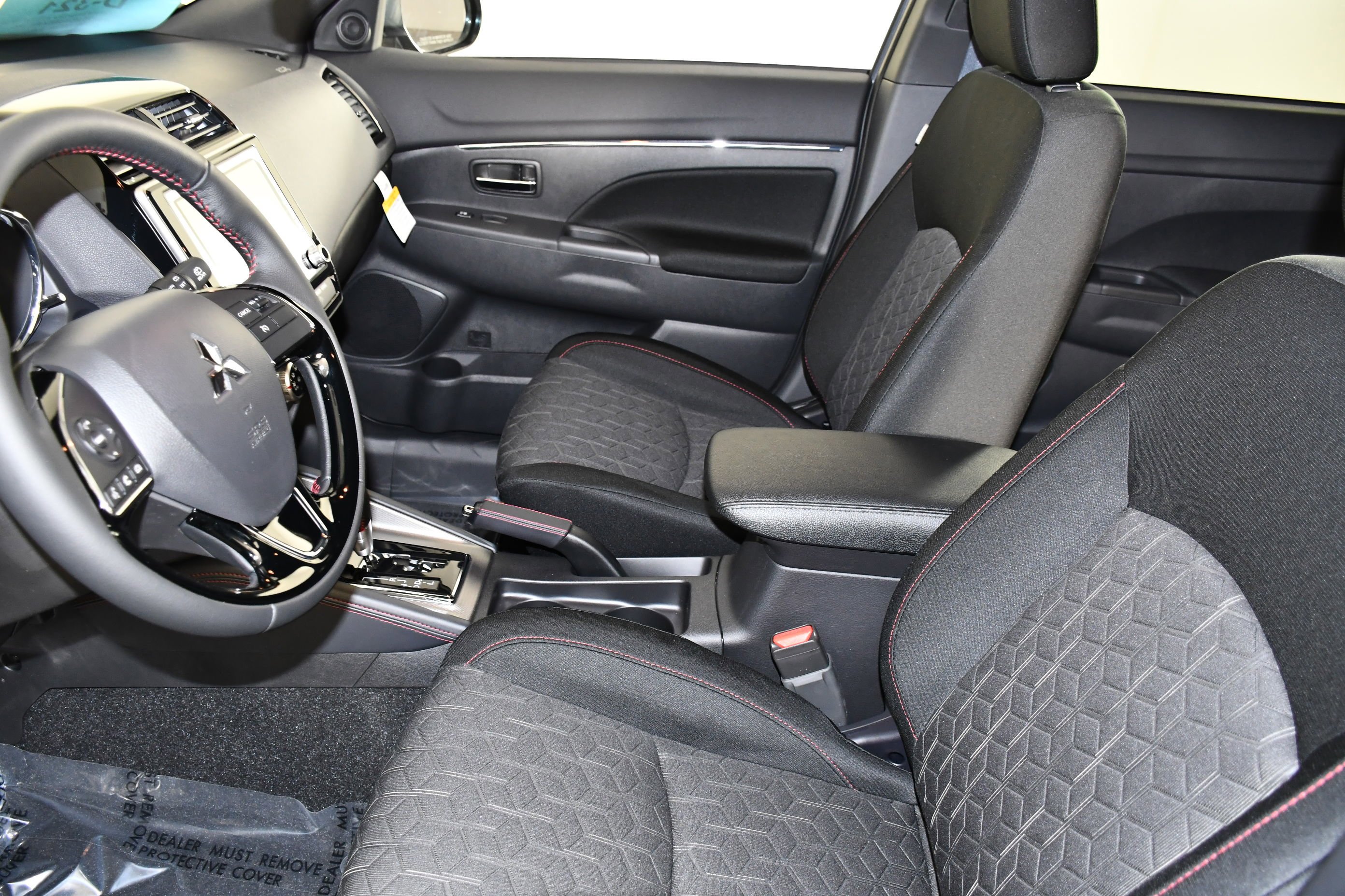 New 2026 Mercury Gray Metallic Mitsubishi Trail Edition image 14