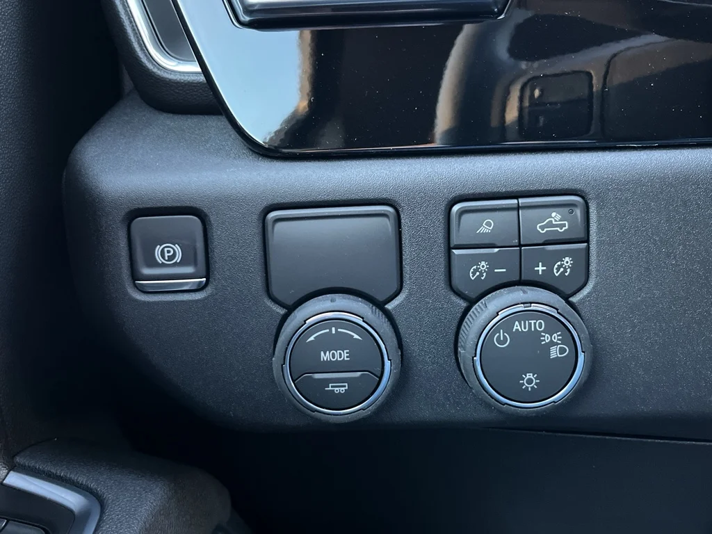 2026 Chevrolet Silverado 1500 LT - Photo 23