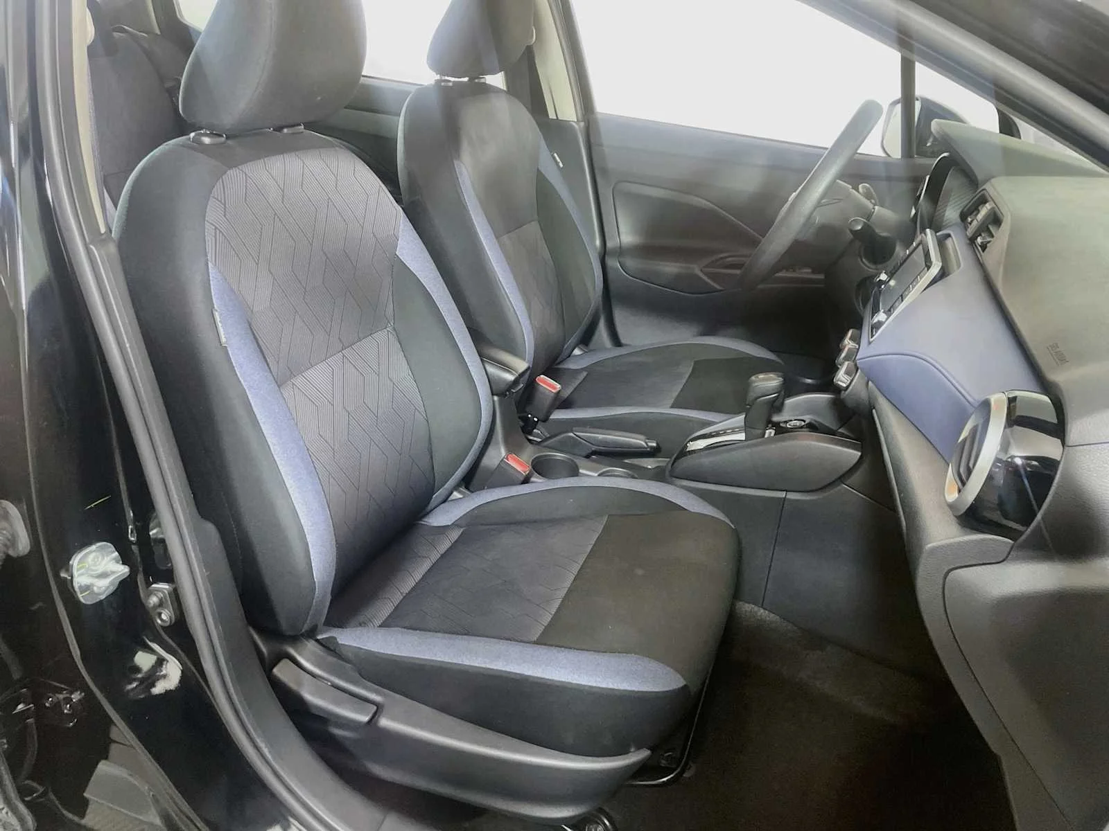Used 2024 Super Black Nissan SV image 23