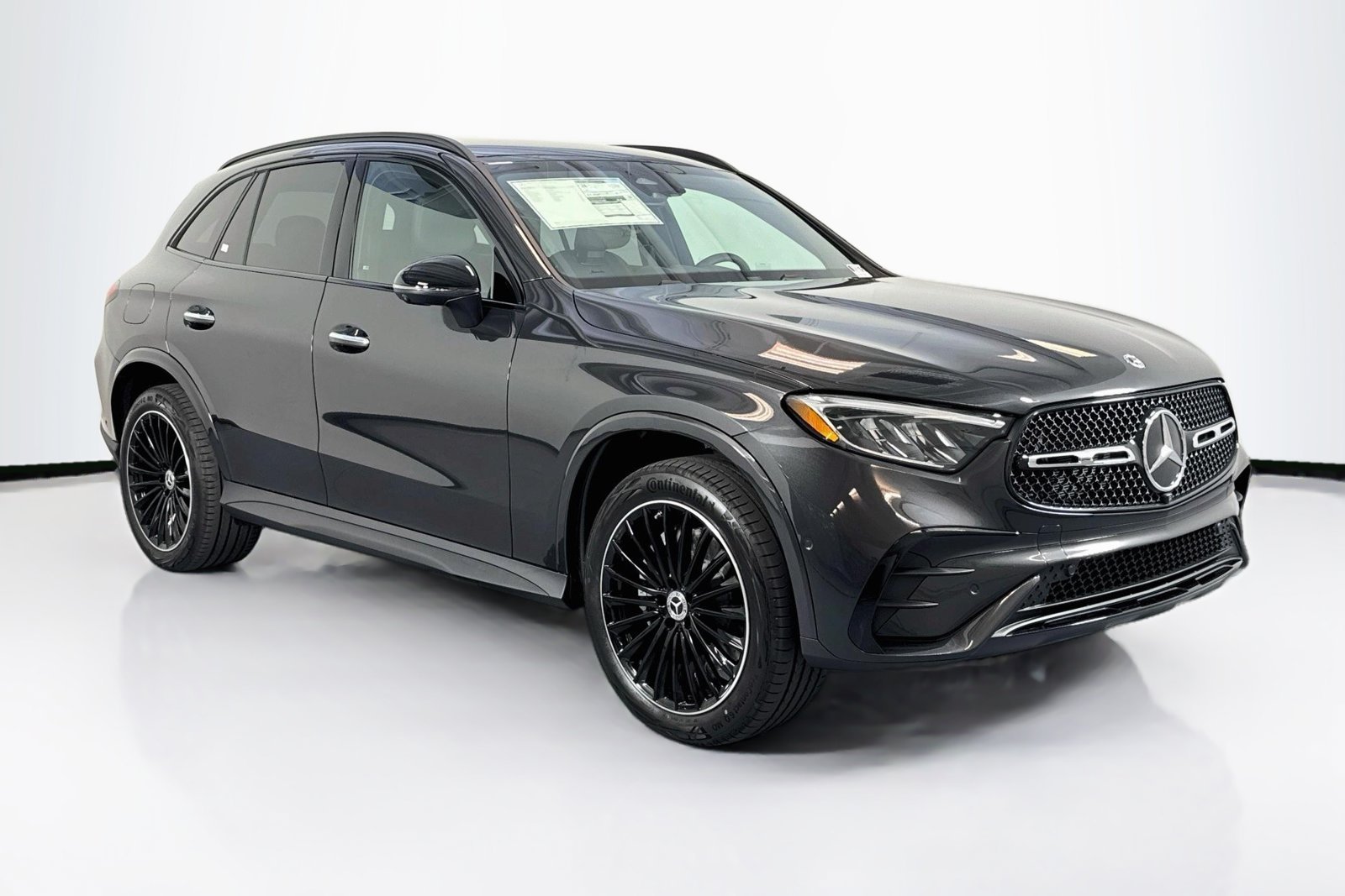 New 2026 Graphite Grey Metallic Mercedes-Benz GLC 300 image 3