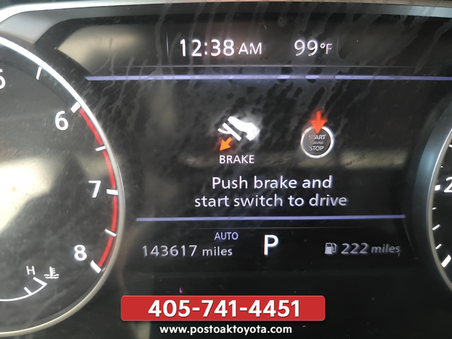 Used 2021 Gray Nissan SV image 15