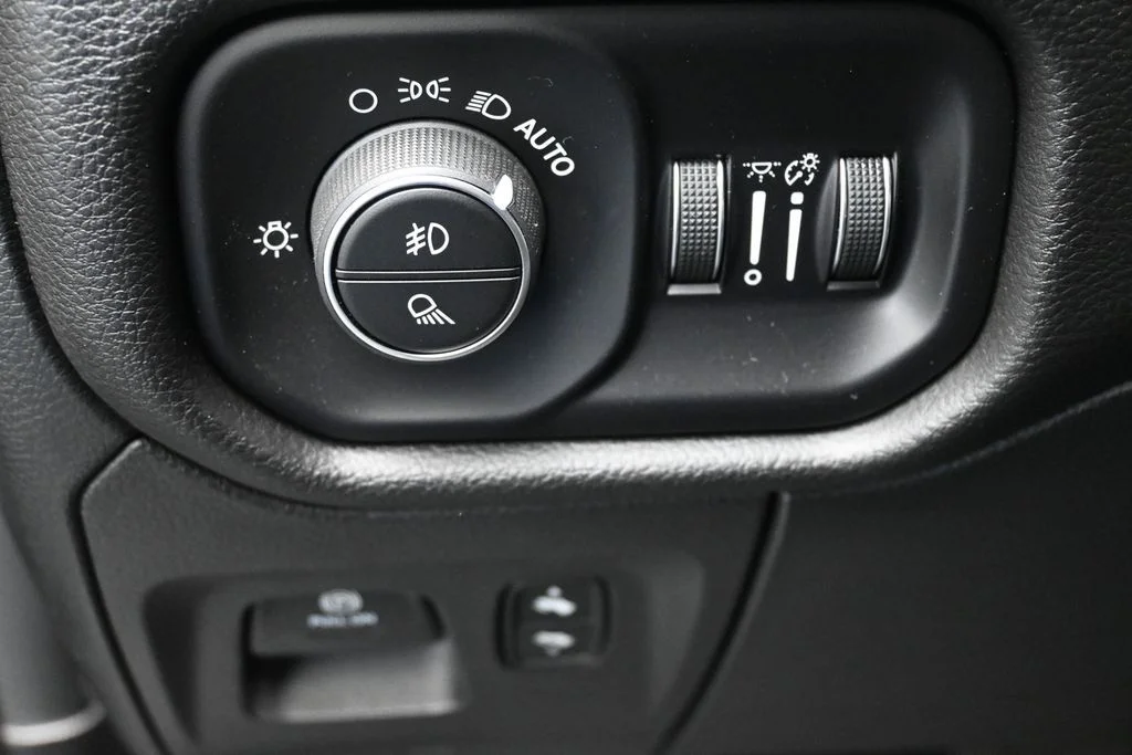 Certified Used 2023 Gray Ram Laramie image 11