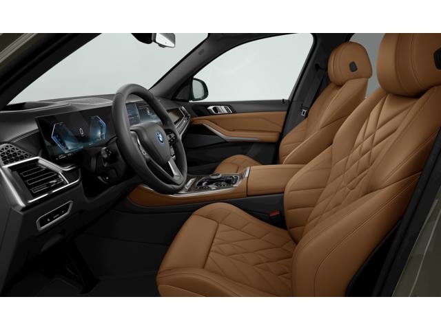 New 2026 Manhattan Green Metallic BMW xDrive50e image 6