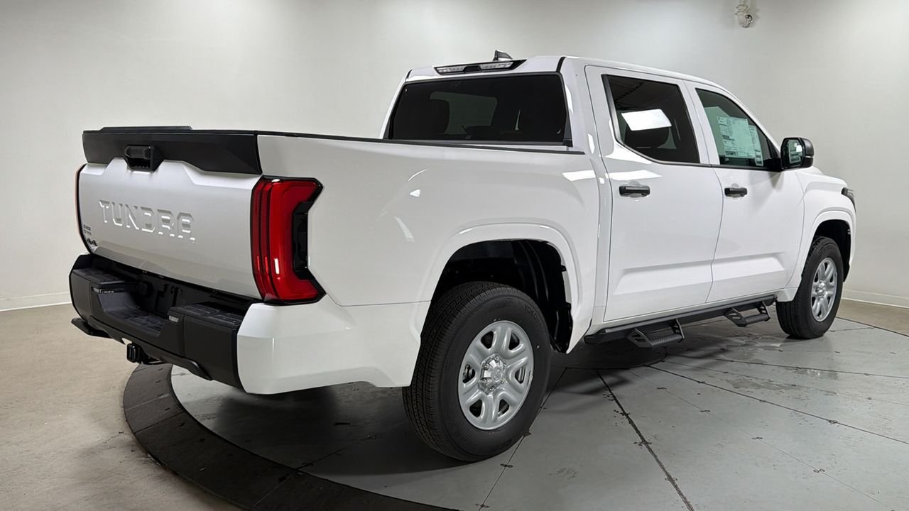 Certified Used 2025 White Toyota SR image 27