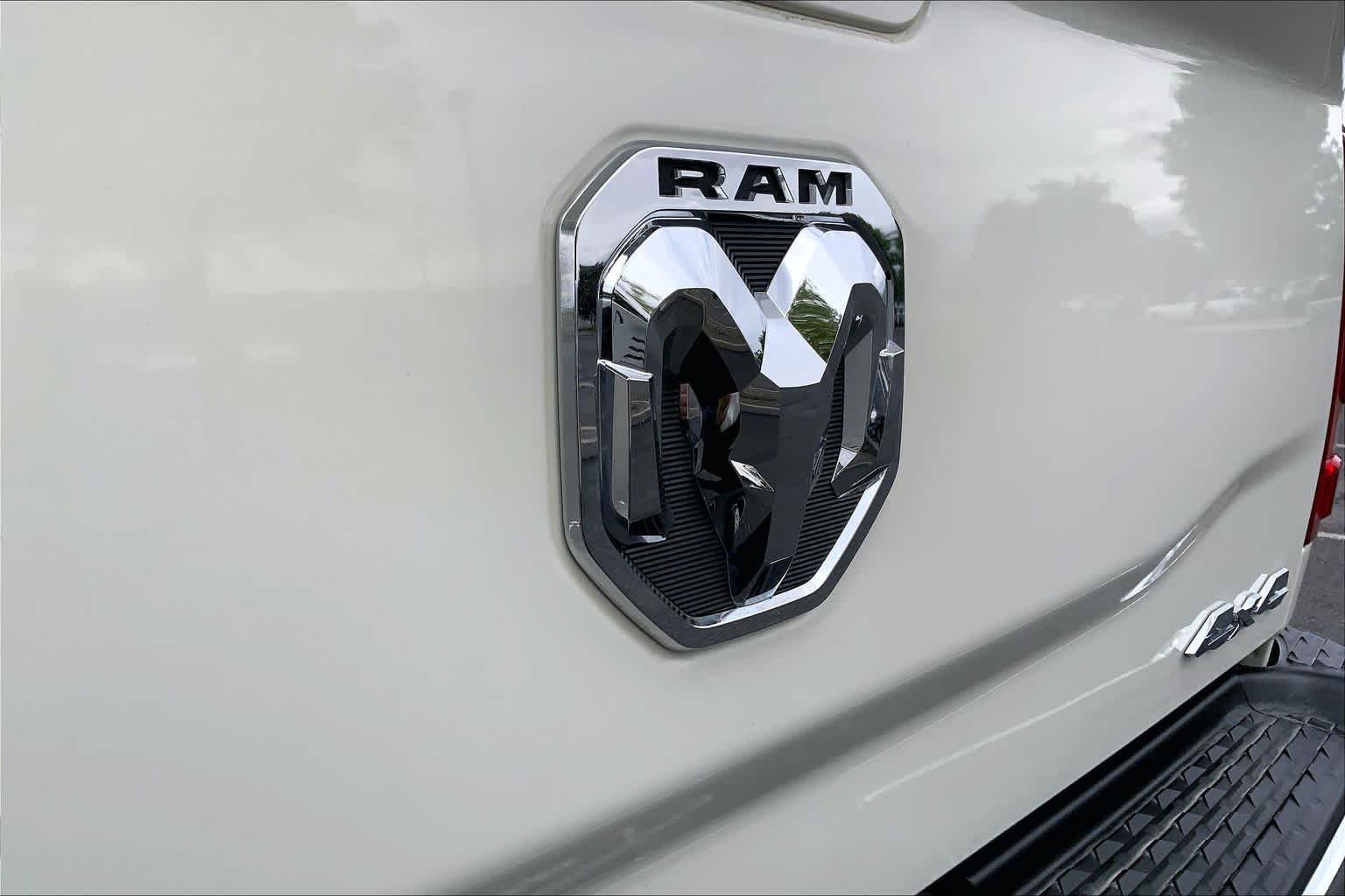 Used 2022 Pearl White Ram Laramie image 28