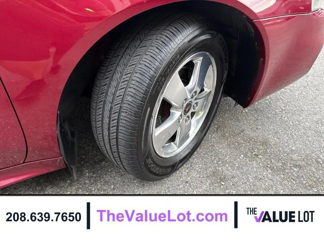 Used 2005 Red Pontiac GT image 11