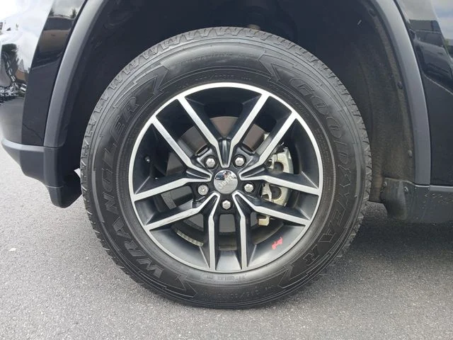 Used 2018 Black Jeep Trailhawk image 7