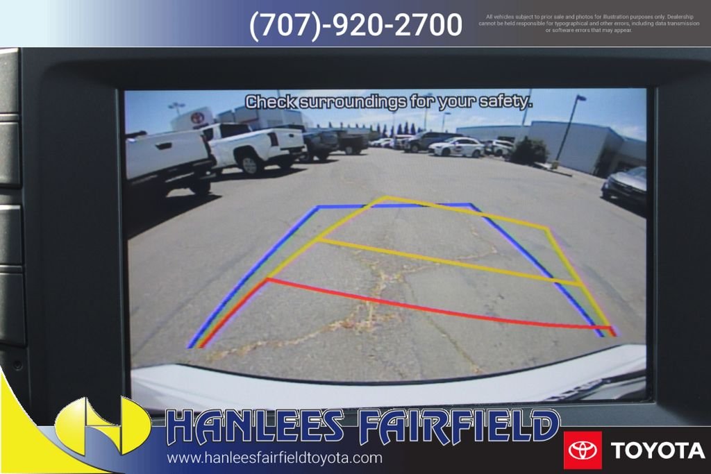 Used 2021 White Hyundai SEL Plus image 26