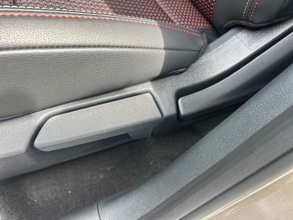 New 2026 Nissan Kicks SR 4D Sport Utility