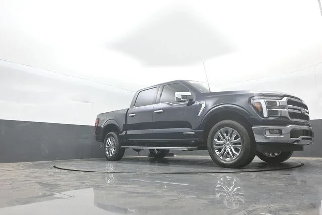 Used 2024 Blue Metallic Ford Lariat image 33