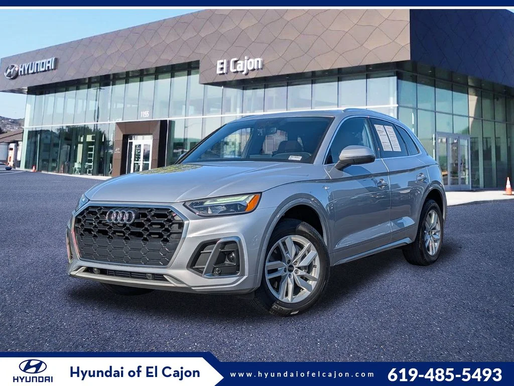 2024 Audi Q5 Premium - Photo 1