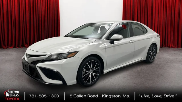 2023 Toyota Camry SE